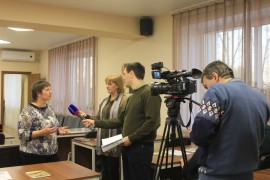 Елена Старостина_WWF России_дает интервью о работе экологических пресс клубов